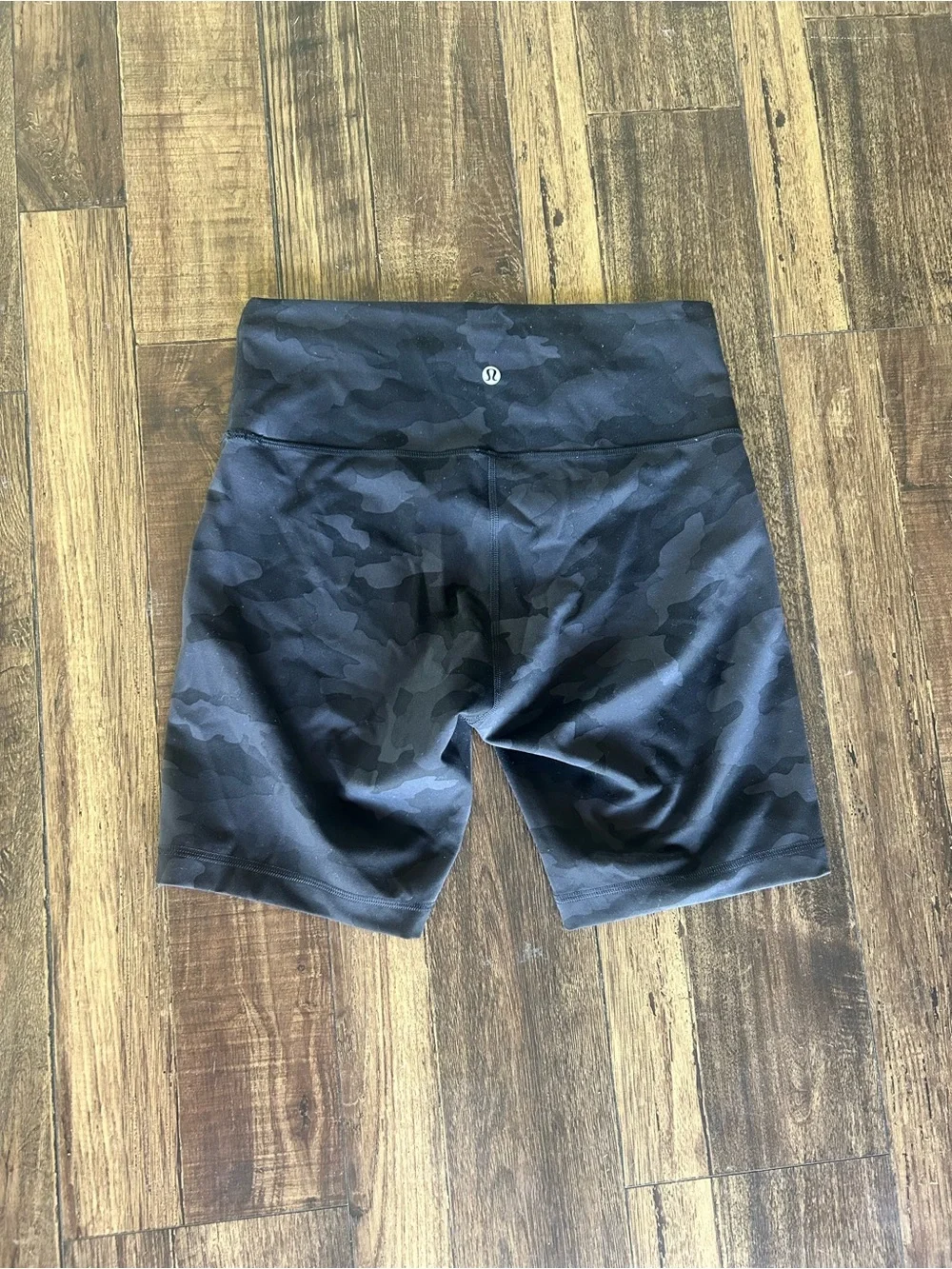 lululemon Black Camo Athletic Biker Shorts Size 10